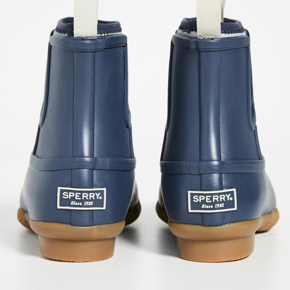 NEW Sperry Women's Saltwater Chelsea Duck boots - Picture 3 of 9